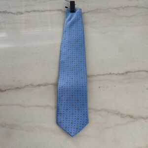 Cauvery 100% Silk Light Blue Floral Tie